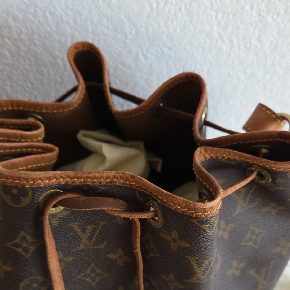 Louis Vuitton Noe Brown Monogram Bucket Bag with Tan Trim - Picture 3 of 11